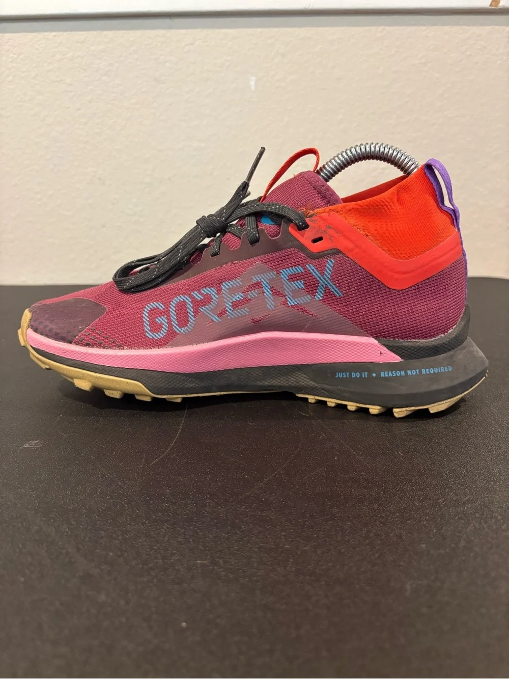 Nike React Pegasus Trail 4 GTX Rosewood Purple Pink FD0875-600 Women's Size 6.5